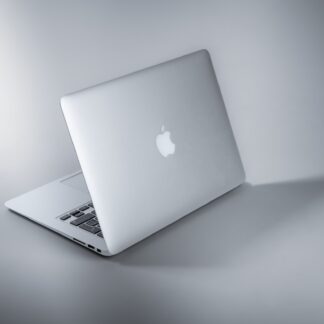 MacBook Air 13" M3 8GB/256GB